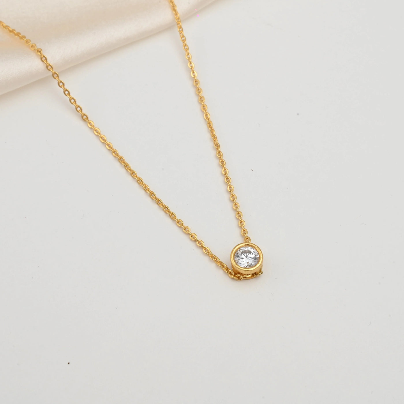 Dainty Pendant Necklace